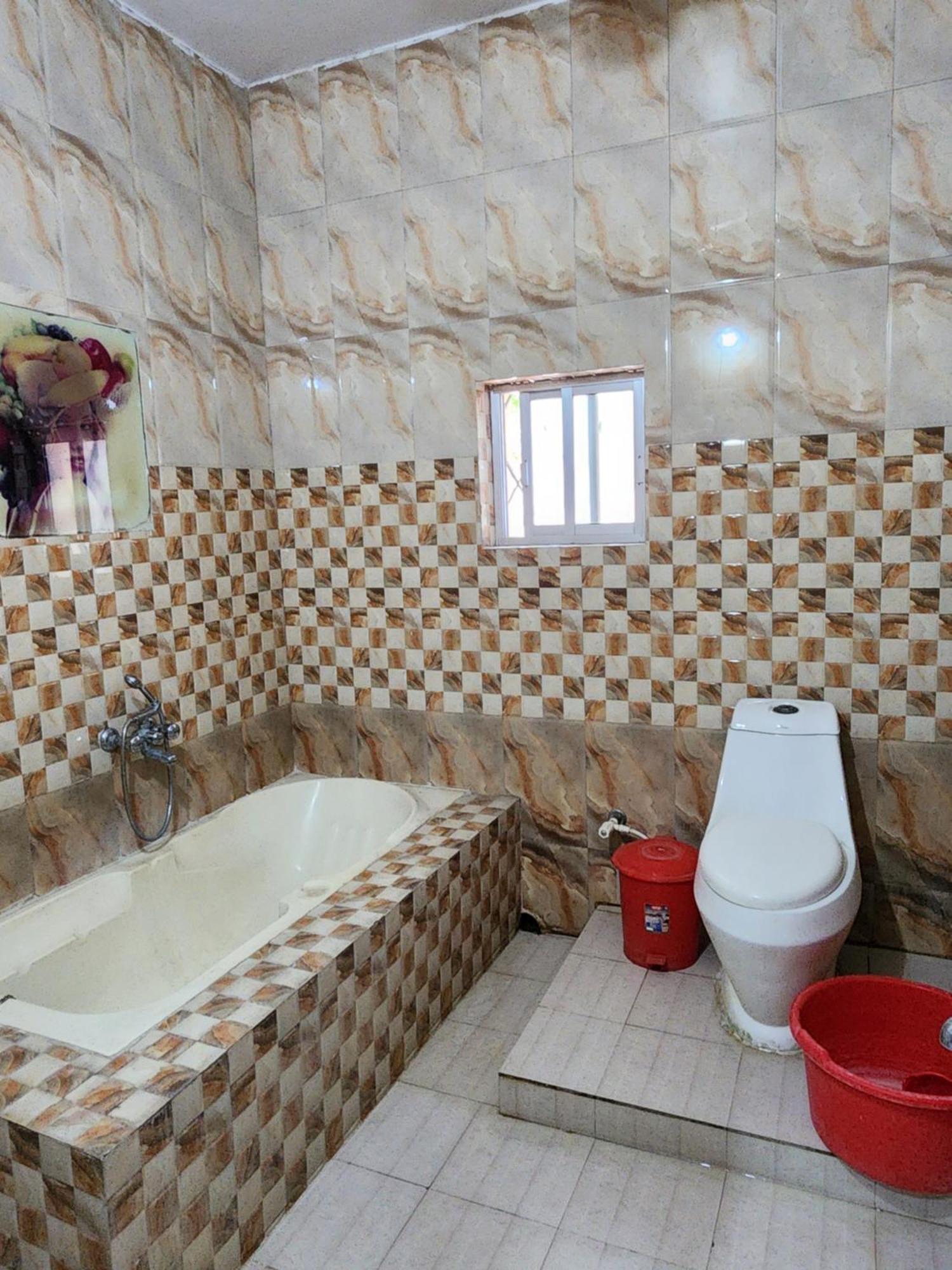 Baripada Hotel Shri Durga מראה חיצוני תמונה