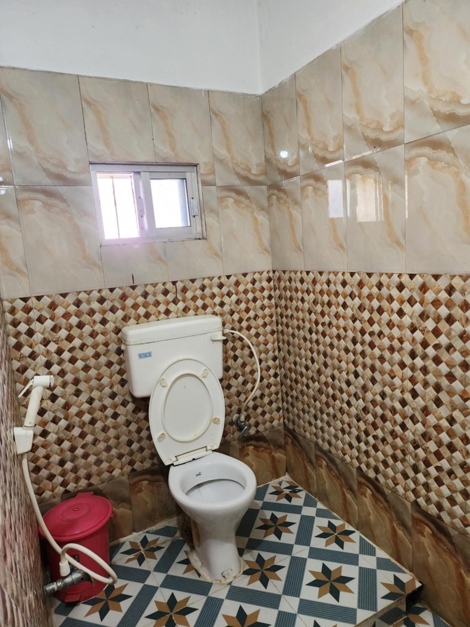 Baripada Hotel Shri Durga מראה חיצוני תמונה