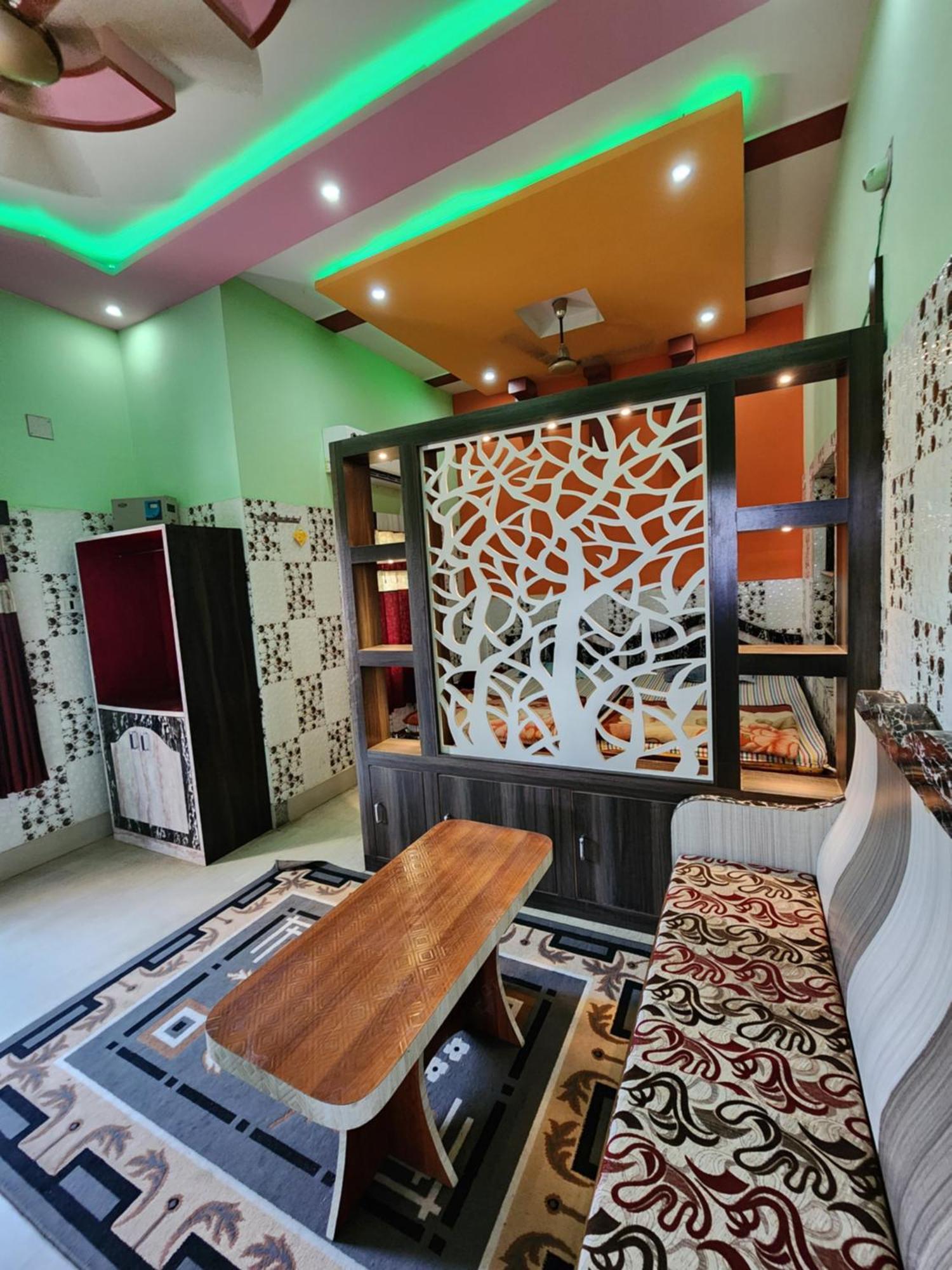 Baripada Hotel Shri Durga מראה חיצוני תמונה